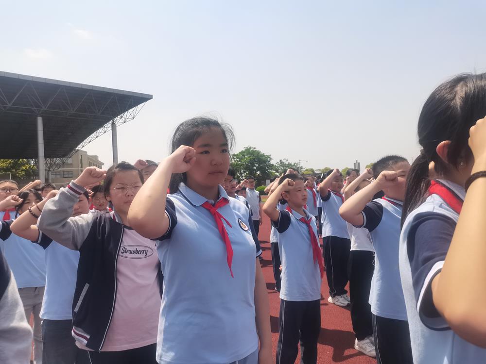 0188e9f5577148e786146aafdfa08db4.jpg 0188e9f5577148e786146aafdfa08db4.jpg