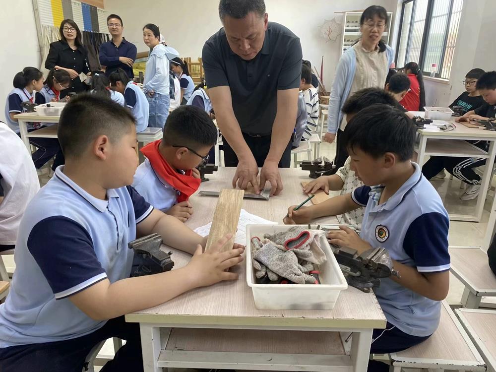 895722b0bc9846a5bfc33fa9d24475e9.jpg 895722b0bc9846a5bfc33fa9d24475e9.jpg