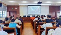 聆听育人故事 汲取前行力量 ——张家港市徐市小学组织教师参加全市“行知说”教师讲坛活动 